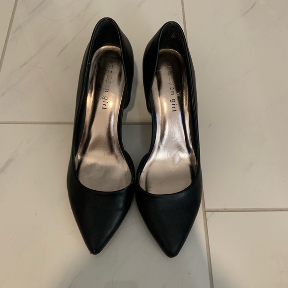 Black heels - Picture 2 of 5